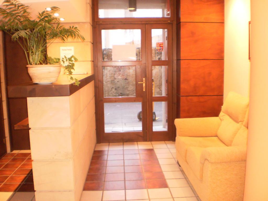 Hostal Patron Castañares de Rioja Εξωτερικό φωτογραφία
