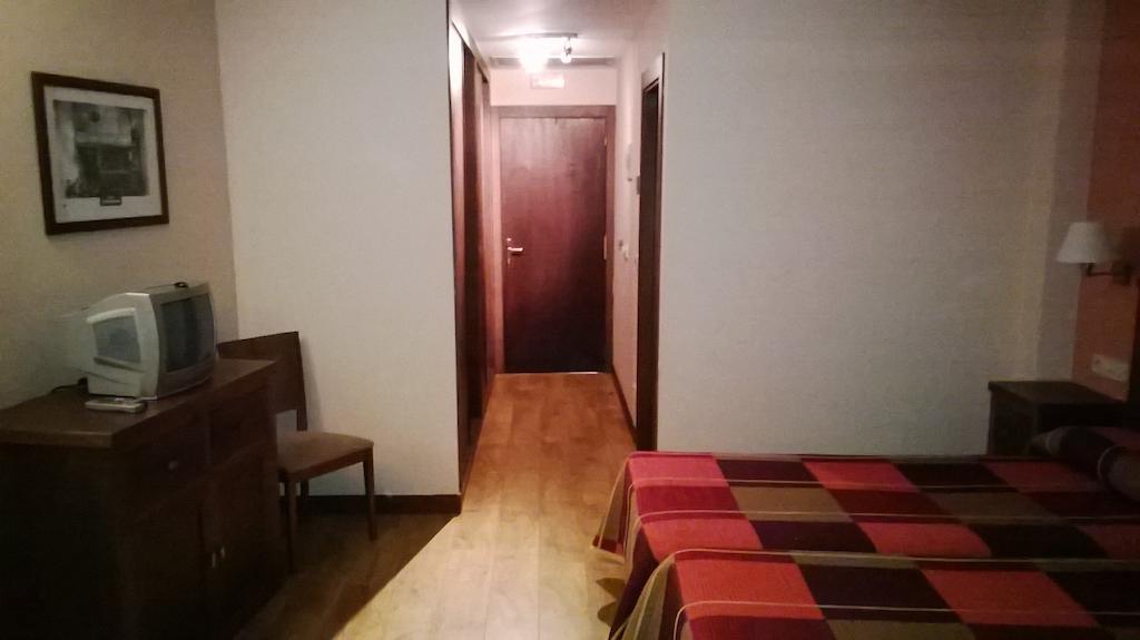 Hostal Patron Castañares de Rioja Δωμάτιο φωτογραφία