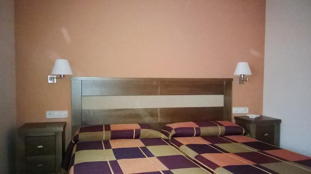 Hostal Patron Castañares de Rioja Δωμάτιο φωτογραφία